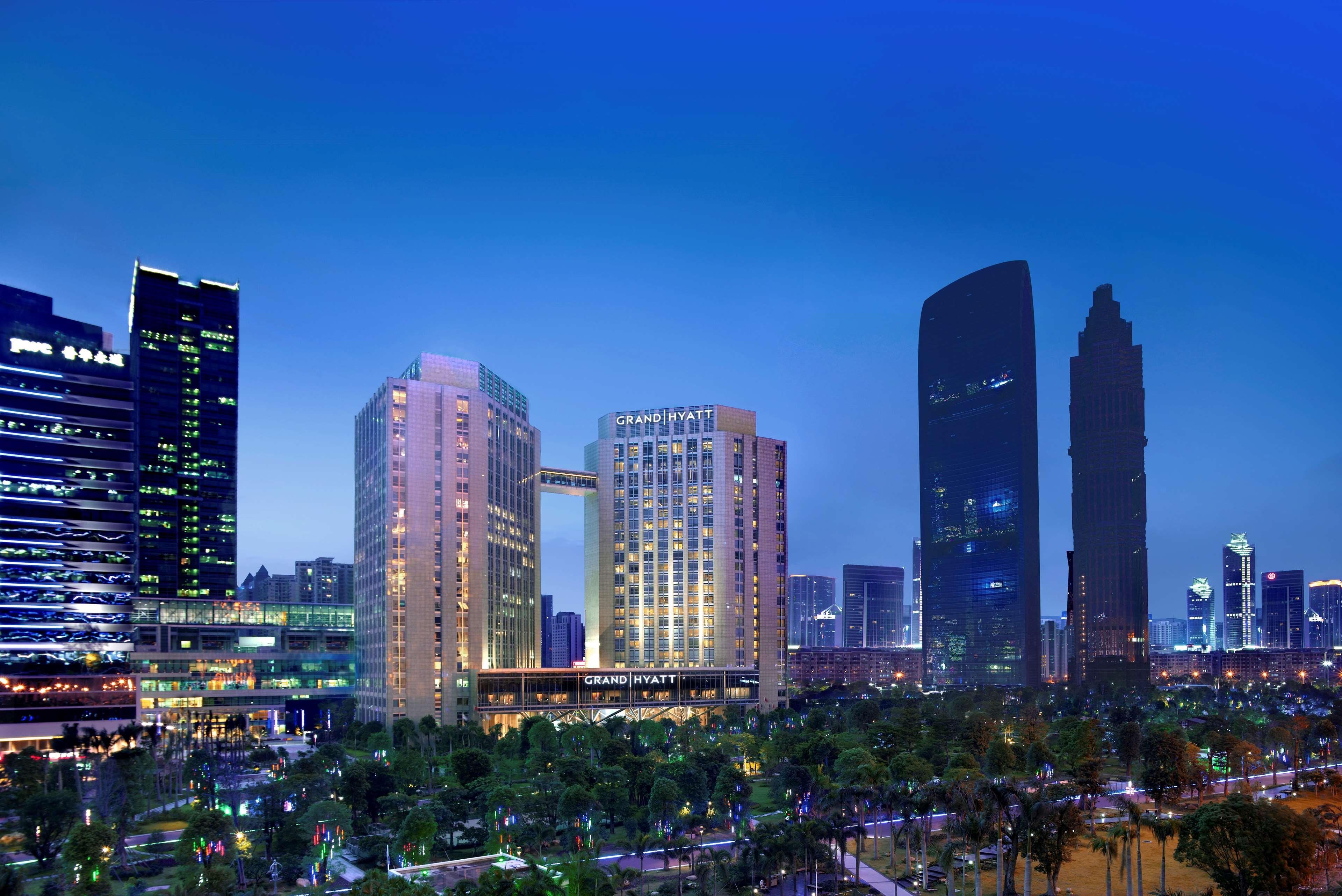Grand Hyatt Guangzhou Hotell Exteriör bild