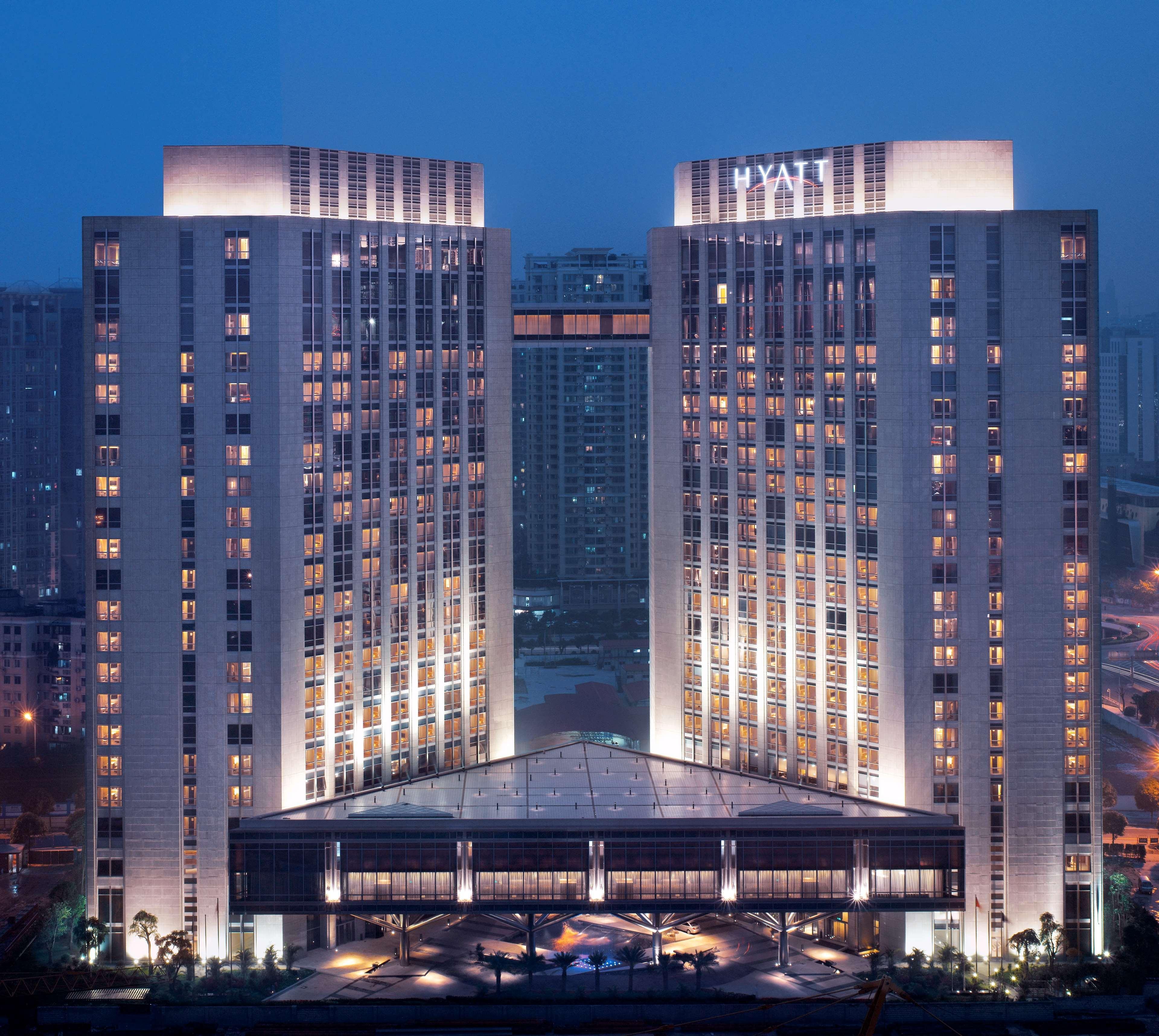 Grand Hyatt Guangzhou Hotell Exteriör bild